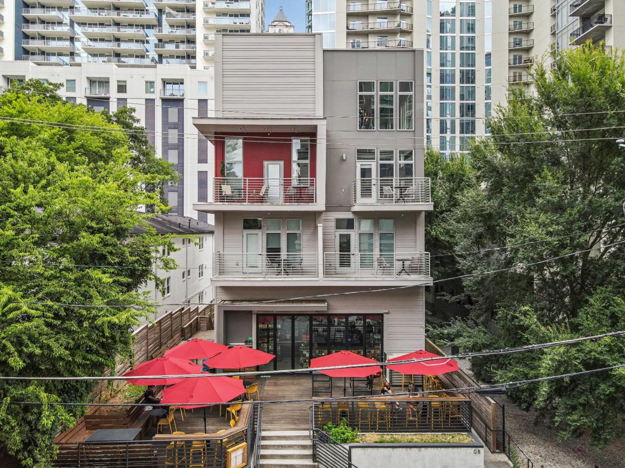 Stupendous Heart Of Piedmont Park Two Story Loft Apartment แอตแลนตา ภายนอก รูปภาพ