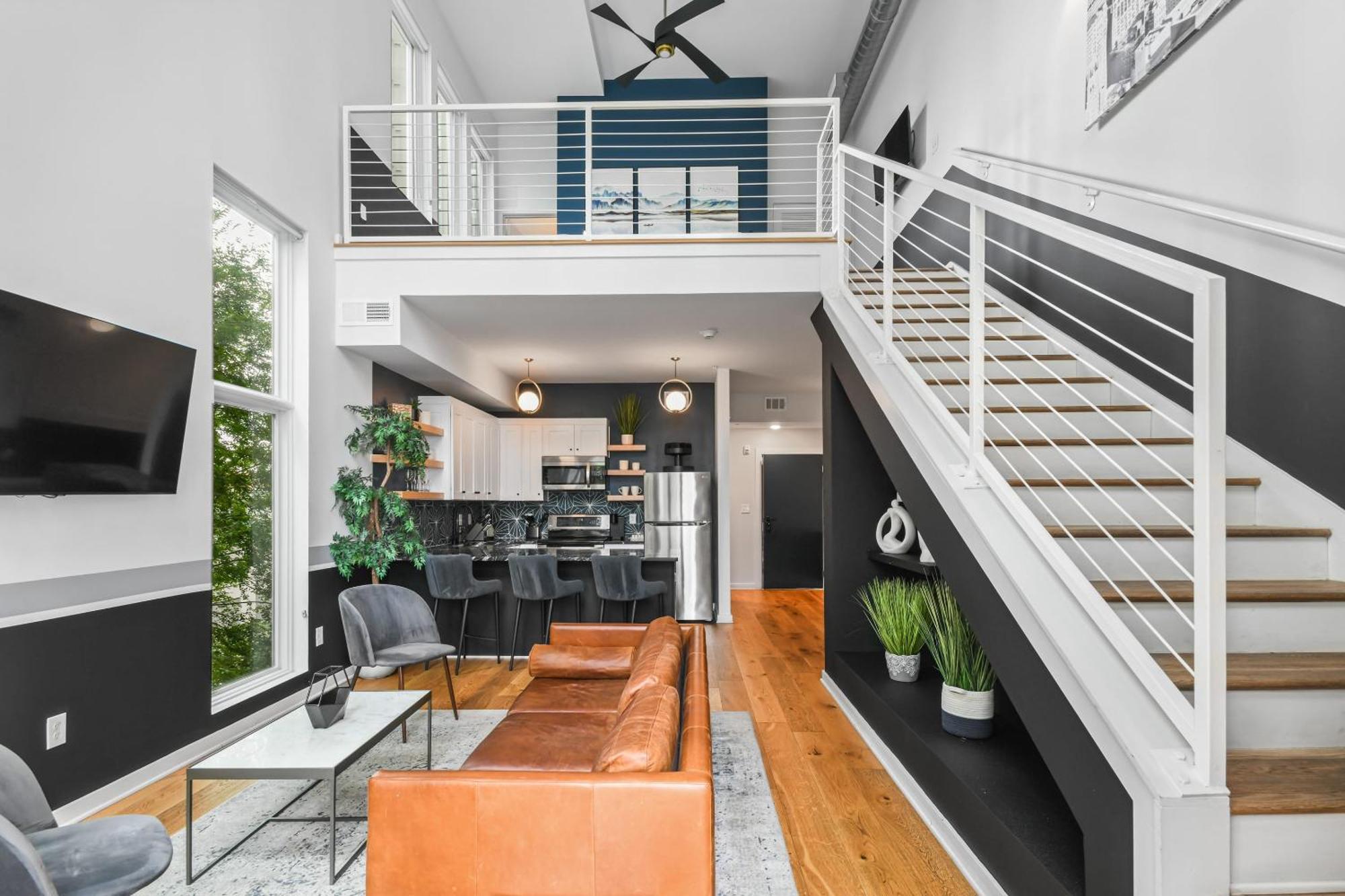 Stupendous Heart Of Piedmont Park Two Story Loft Apartment แอตแลนตา ภายนอก รูปภาพ